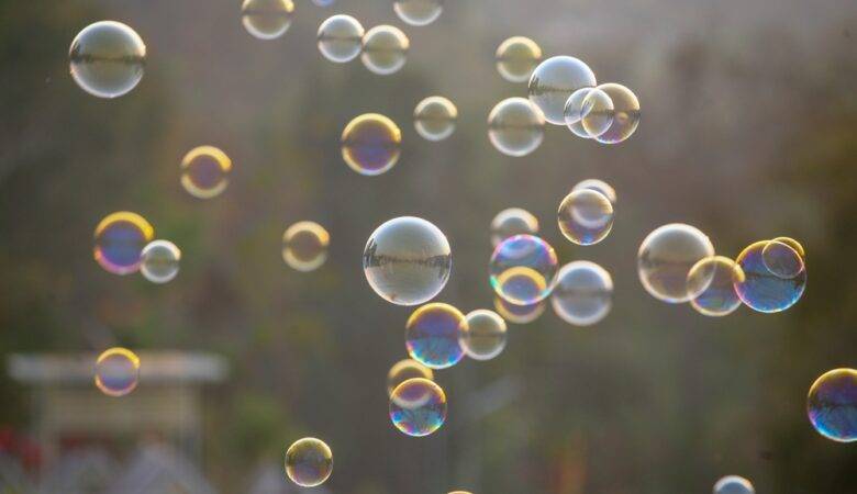 Prayers Like Bubbles Float Heavenward How Should I Pray - Photo Credit Shutterstock